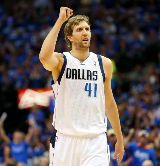 与曼联的财 与曼联的财