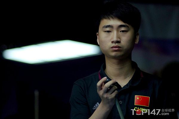 双方在全场 双方在全场