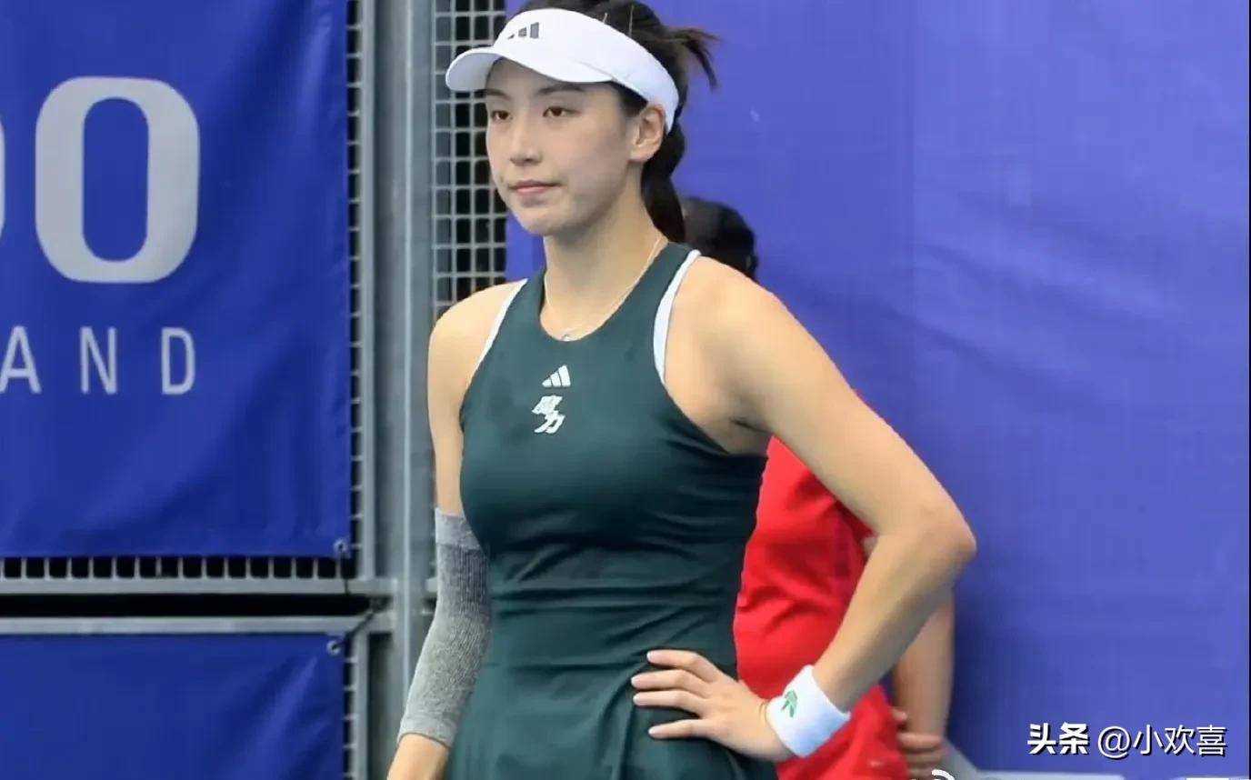 但它背后隐 但它背后隐