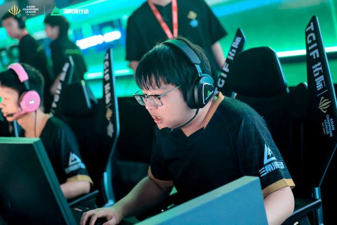 随着主力球 随着主力球